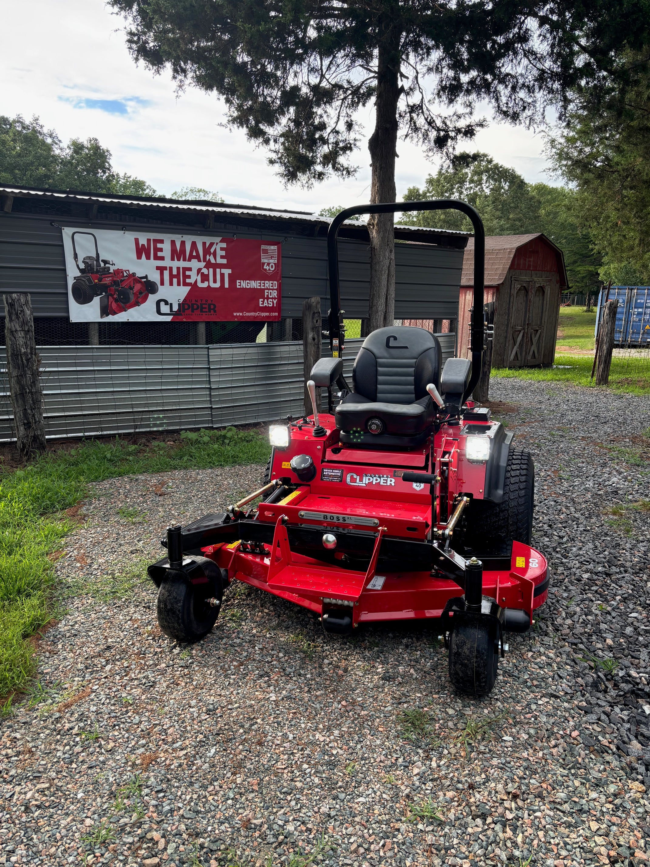 2025 Country Clipper Boss XL 60